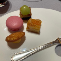 スイーツビュッフェ。種類豊富でわくわくしました！