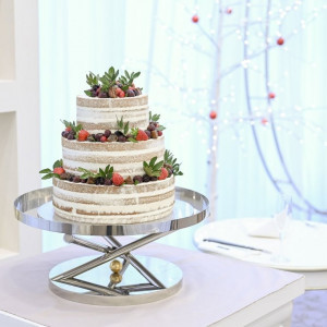クリスマス風のウエディングケーキ|741988さんのGRAN SUITE（グラン スイート）/FIVESTAR WEDDINGの写真(2606222)