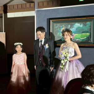 披露宴は親子3人で入場|742007さんのグランラセーレ鹿児島の写真(2428111)
