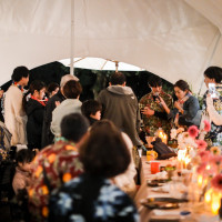 デザートタイムで、弟よりコーヒーを淹れてもらう演出