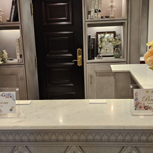 受付スペースです。|742270さんの山手迎賓館(神戸)/テイクアンドギヴ・ニーズウェディングの写真(2550163)