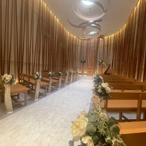 チャペル内部の写真です。|742270さんの山手迎賓館(神戸)/テイクアンドギヴ・ニーズウェディングの写真(2550152)