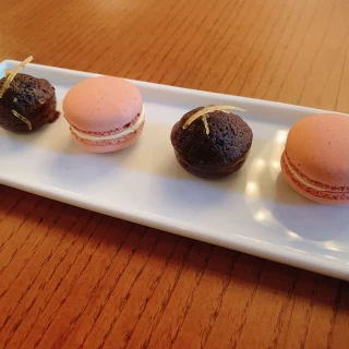 試食のデザート