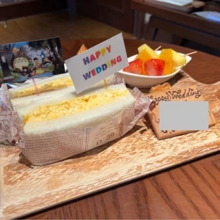 軽食(サービスです)