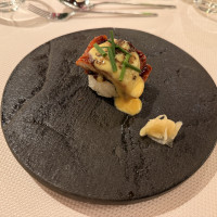鰻と出汁玉子のお寿司仕立てトリュフ風味