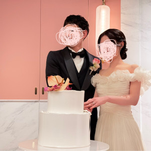 ケーキ入刀|742469さんのザ マークグランドホテル（THE MARK GRAND HOTEL）の写真(2400879)
