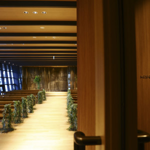 挙式会場の入り口からみた様子です。|742508さんのTHE TOWER HOTEL NAGOYA（ザタワーホテルナゴヤ）の写真(2495199)