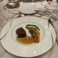 メインのお肉料理
