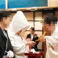 神前式での三三九度