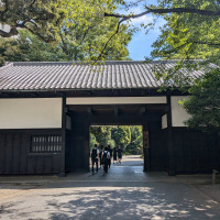 正門
