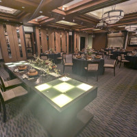 披露宴会場（MAKI）の高砂席