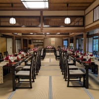 披露宴会場（桃林荘）