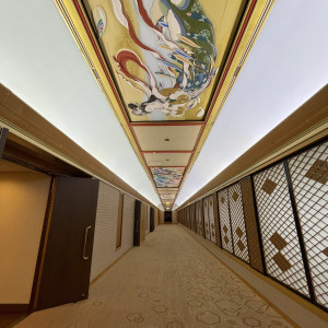 神殿前の廊下(組子障子)|742661さんのホテル雅叙園東京の写真(2545902)