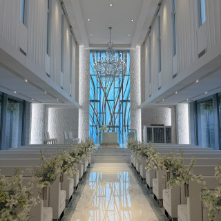 天井が広くステンドグラスがとっても綺麗