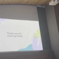 プロジェクターでのムービー