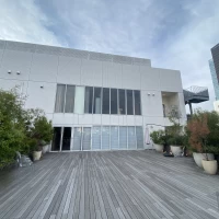 テラスから見たチャペル