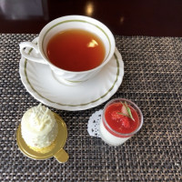 デザートと紅茶