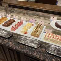 デザートビュッフェ