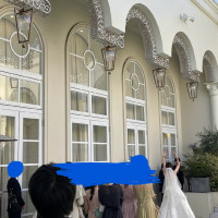 新婦のブーケトス