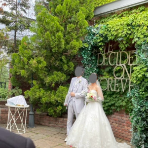 晴れの日のガーデン|743500さんの宮の森フランセス教会の写真(2501637)