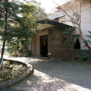 細川侯爵邸の玄関