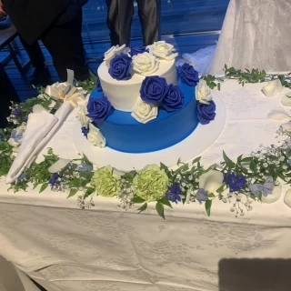 ウエディングケーキ