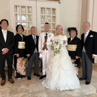 ロビーでの家族写真