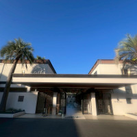 パームガーデン外観