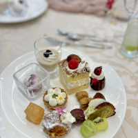 デザートビュッフェ