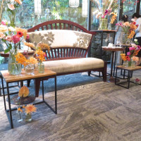 オレンジと木をテーマにお願いしました