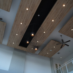 披露宴会場の天井です。|743781さんの太陽が彩る自然の教会の写真(2541161)