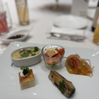 食事はたくさん出てきてお腹いっぱいでした！全て美味しかった