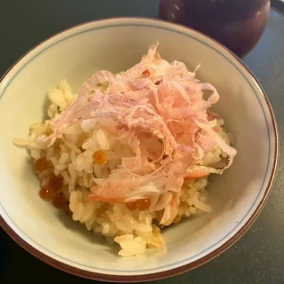 水合わせの水を料理長自ら用意してくれる。