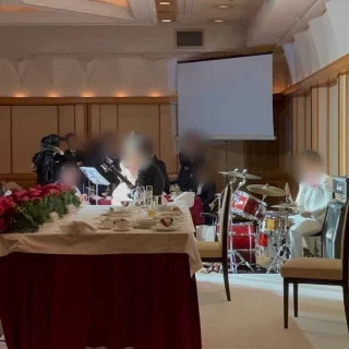 新郎新婦による生演奏