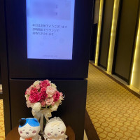 披露宴会場につながる廊下と装飾