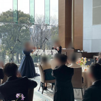 新郎新婦の生演奏