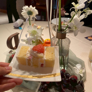 ケーキ、カット|744079さんのホテルアークリッシュ豊橋の写真(2538652)