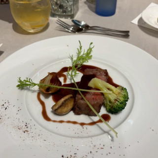 メインのお肉です