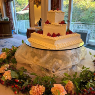 ウェディングケーキ