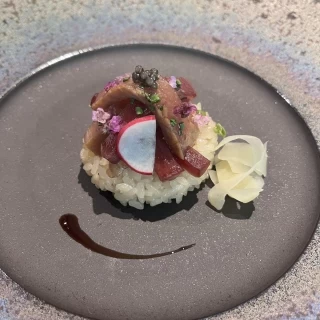 マグロとお米のサラダ