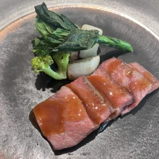 お肉料理