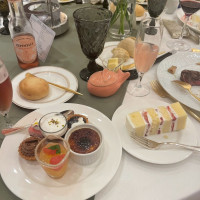 デザートビュッフェ