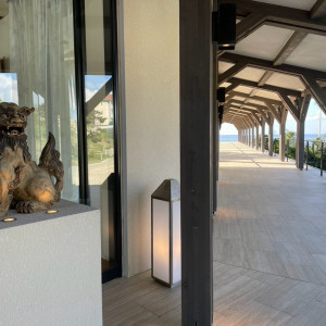 シーサーがお出迎え|744449さんのサザンチャペル／KIRANAH RESORT（キラナリゾート）沖縄の写真(2413809)
