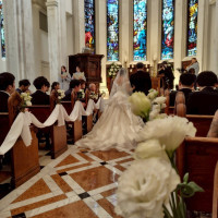 ステンドグラスが綺麗なチャペル