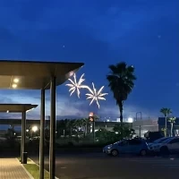 たまにある常滑花火大会と重なるとみられます