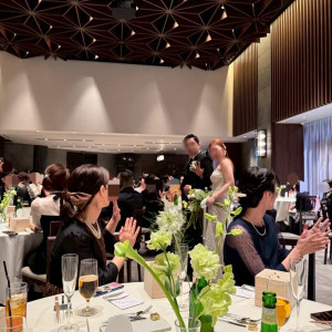 天井が高くてモダンな会場で大人な雰囲気になりました|744513さんのラソールガーデン熊本（LAZOR GARDEN KUMAMOTO）の写真(2414615)