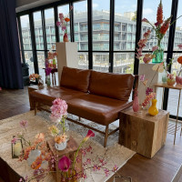 披露宴会場のソファ席です！とても可愛く仕上げて頂きました