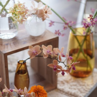 テーブル装花です
好みのお花をたくさん入れていただきました