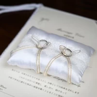 式場のリングピロー
