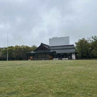お庭から見た披露宴会場